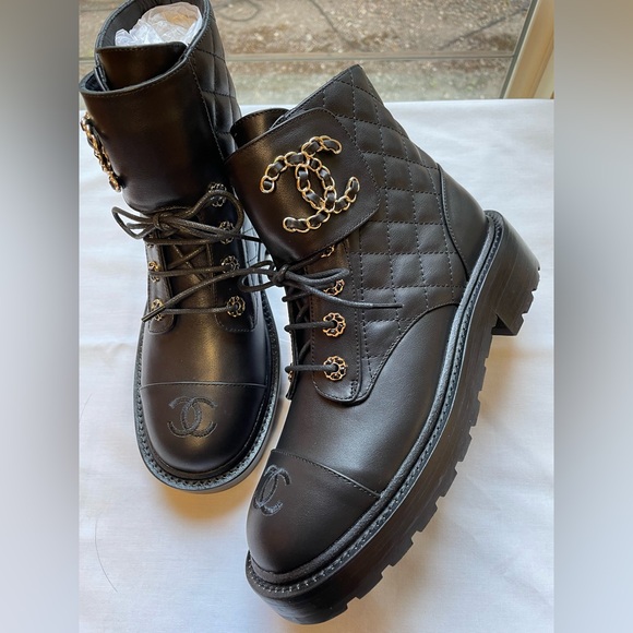 Chanel Quilted Black Leather Ankle Boots Brand New with Box & Dust Bag NWT - Picture 1 of 15
